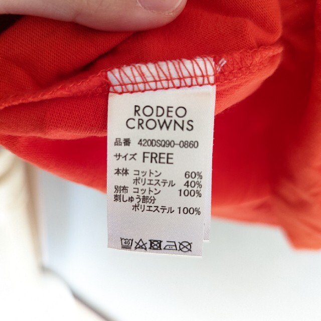 RODEO CROWNS(ロデオクラウンズ)のロデオクラウンズ　Tシャツ レディースのトップス(Tシャツ(半袖/袖なし))の商品写真