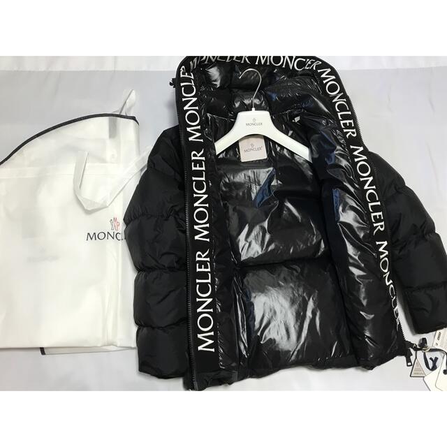 MONCLER(モンクレール)のMONCLER モンクレール MONTCLA モンクラ ダウンジャケット 黒 0 メンズのジャケット/アウター(ダウンジャケット)の商品写真