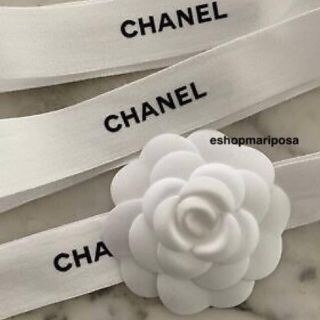 シャネル(CHANEL)のシャネル 立体カメリア 白 3Dカメリアステッカー 定番ホワイト コサージュ(ブローチ/コサージュ)