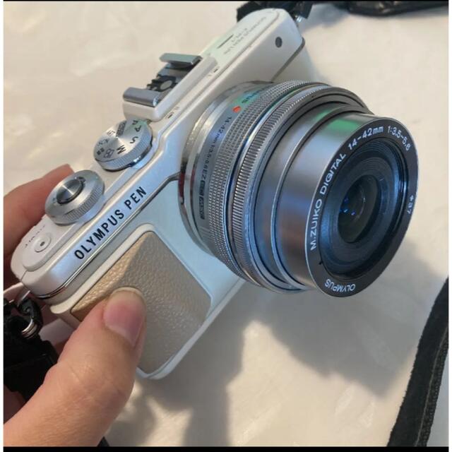 OLYMPUS(オリンパス)の❤️ ミラーレス一眼 OLYMPUS PEN Lite E-PL7【ジャンク】 スマホ/家電/カメラのカメラ(ミラーレス一眼)の商品写真