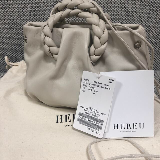 イエナ　hereuバッグ