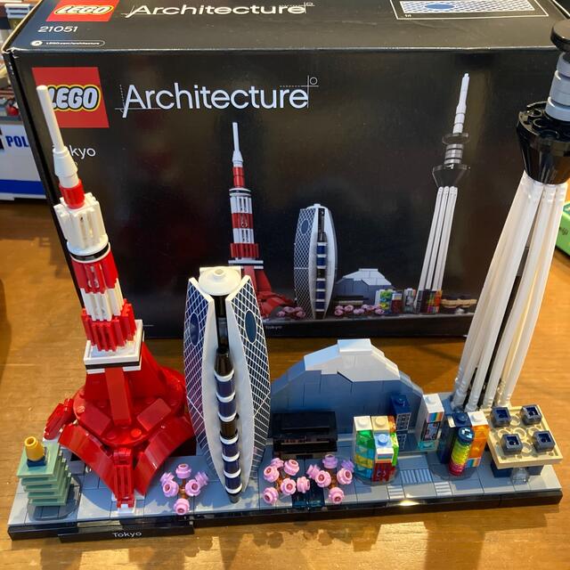 Lego(レゴ)の値下げ！LEGO Architecture Tokyo キッズ/ベビー/マタニティのおもちゃ(積み木/ブロック)の商品写真