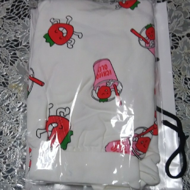 PUNYUS - 最終値下げ PUNYUS 4 6L イチゴ俺 総柄スウェット 新品 PUNYUS - 最終値下げ PUNYUS 4 6L イチゴ俺 総柄スウェット 新品
