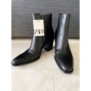 ザラ(ZARA)のZARA 38 ショートブーツ　新品　本革(ブーティ)