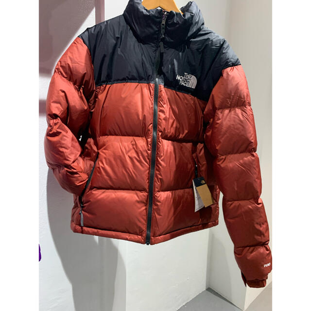 THE NORTHFACE NUPTSE 700