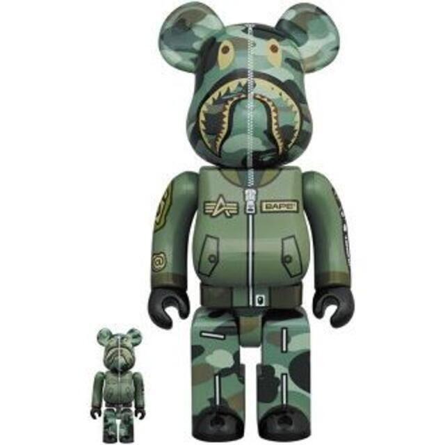 BE@RBRICK BAPE (R) × ALPHA 100％ & 400％フィギュア