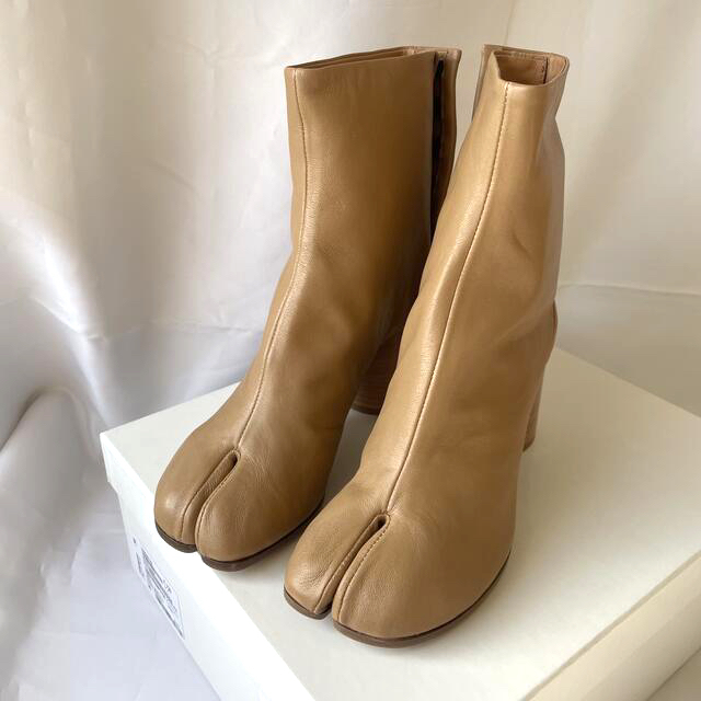 ■Maison Margiela ヴィンテージ ソフトカーフスキン タビブーツ■ レディースの靴/シューズ(ブーツ)の商品写真