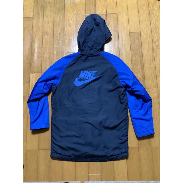 NIKE(ナイキ)のナイキ　薄手コート　140センチ　再々お値下げ！ キッズ/ベビー/マタニティのキッズ服男の子用(90cm~)(ジャケット/上着)の商品写真