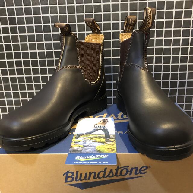 Blundstone(ブランドストーン)のUK8【新品】Blundstone 600 日本未発売モデル　他サイズあり メンズの靴/シューズ(ブーツ)の商品写真