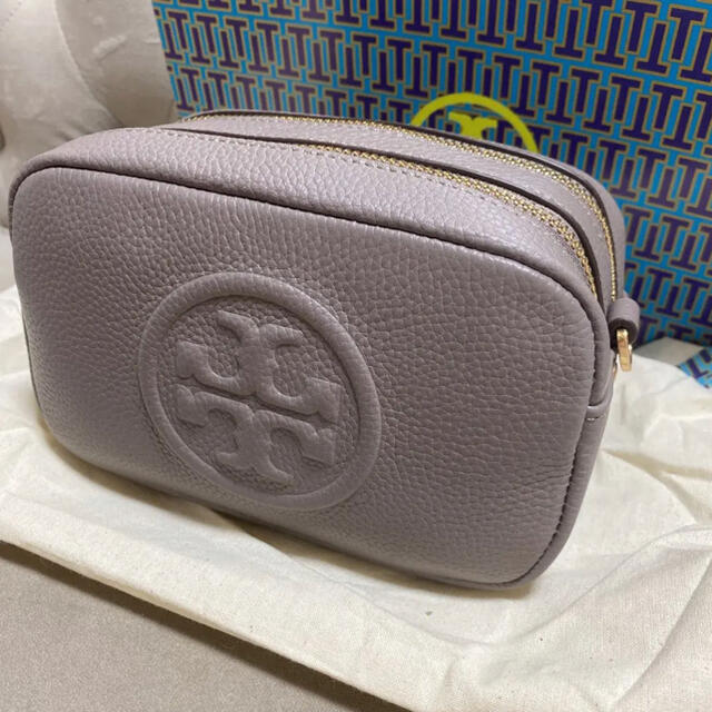 Tory Burch(トリーバーチ)の【匿名配送】トリーバーチ　ペリーボンベ　ショルダーバッグ レディースのバッグ(ショルダーバッグ)の商品写真