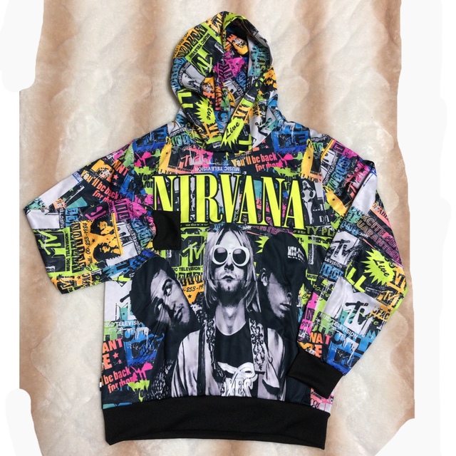 ☆新品 未使用 Nirvana ニルヴァーナ パーカー フリーサイズ☆トップス