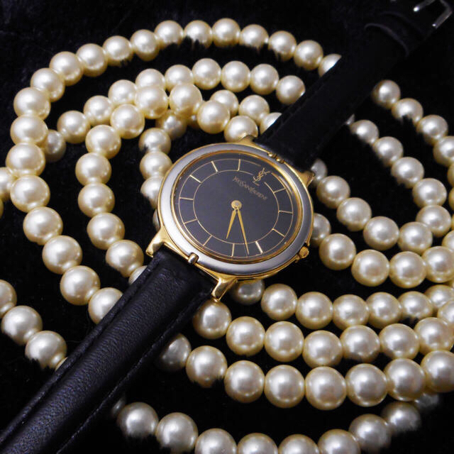 Saint Laurent(サンローラン)の【緊急‼︎値下げ‼︎】YSL イヴサンローラン 新品電池 レディース  腕時計 レディースのファッション小物(腕時計)の商品写真