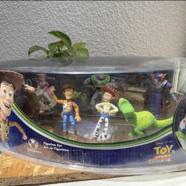 激レア！トイストーリーフィギュアアメリカのディズニーストアの商品toystory