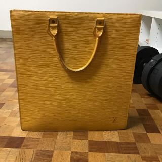 ルイヴィトン(LOUIS VUITTON)のルイヴィトン バッグ イエロー 正規品(その他)