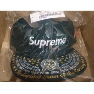 シュプリーム(Supreme)のUndisputed Box Logo New Era 7 1/2 59.6cm(キャップ)