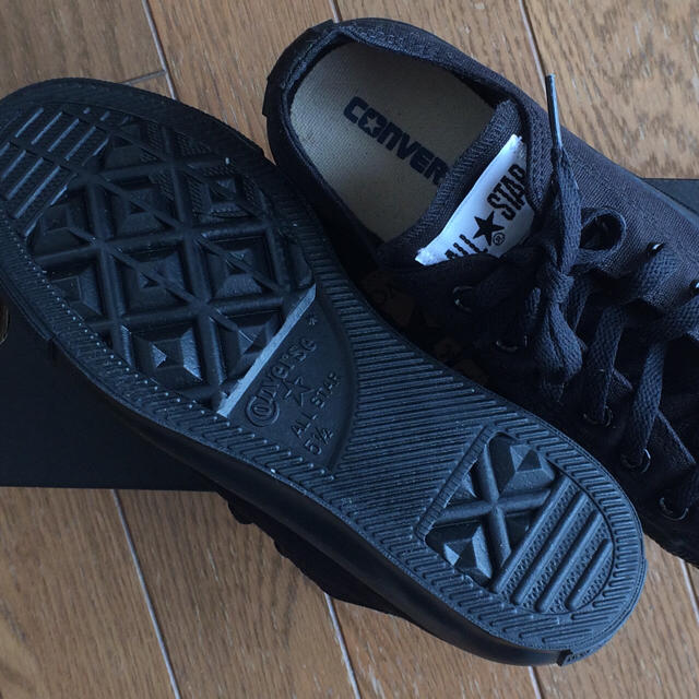 CONVERSE(コンバース)の【新品】コンバース オールスターOX ブラックモノクローム 24.5センチ レディースの靴/シューズ(スニーカー)の商品写真