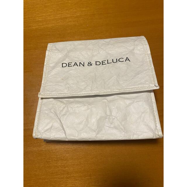 DEAN & DELUCA(ディーンアンドデルーカ)のDEAN & DELUCA ランチバッグホワイト　 インテリア/住まい/日用品のキッチン/食器(弁当用品)の商品写真