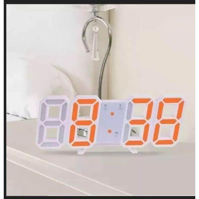 3D立体時計　オレンジ　LED壁掛け時計　置き時計　両用　デジタル時計 インテリア/住まい/日用品のインテリア小物(置時計)の商品写真