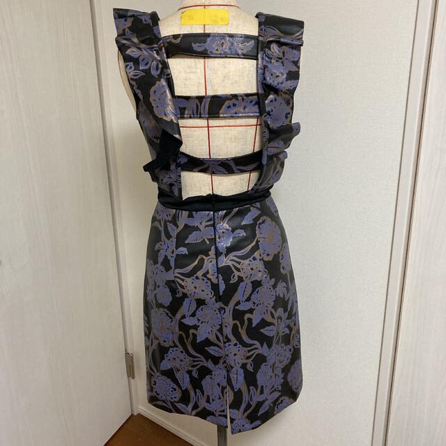 ◆※新品　タイト  ワンピース　ドレス　背中セクシー レディースのフォーマル/ドレス(ナイトドレス)の商品写真