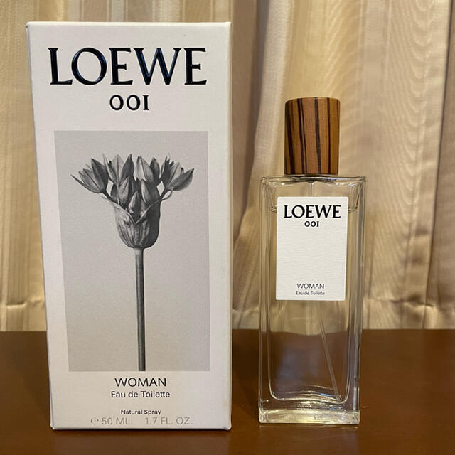 ユニセックスLOEWE ロエベ　香水　001 ウーマン　オードトワレ　50ml