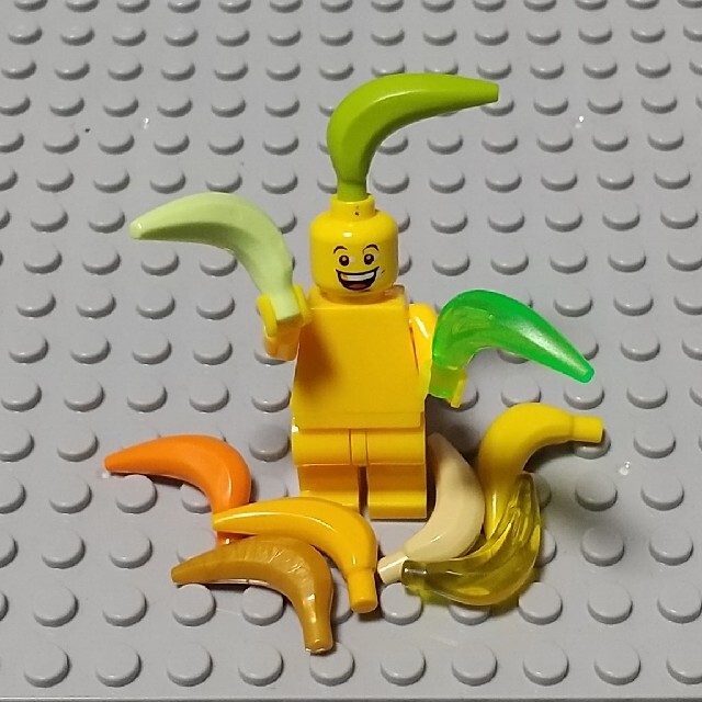 バナナ　果物　レゴ　インスタ映え　LEGO互換　クリスマス　誕生日プレゼント エンタメ/ホビーのフィギュア(ミリタリー)の商品写真