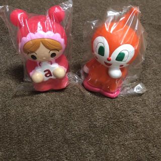 赤ちゃんまんとドキンちゃん貯金箱　非売品(キャラクターグッズ)