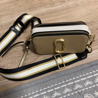 マークバイマークジェイコブス(MARC BY MARC JACOBS)のマークジェイコブス　ショルダーバッグ　スナップショット(ショルダーバッグ)