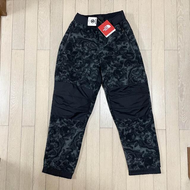 未使用タグ付き ノースフェイス 94レイジクラシックフリースパンツ