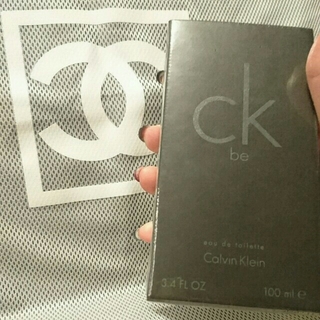 カルバンクライン(Calvin Klein)のユニセックス香水上位常連 カルバンクラインCK-be オーデトワレ 100ml(ユニセックス)