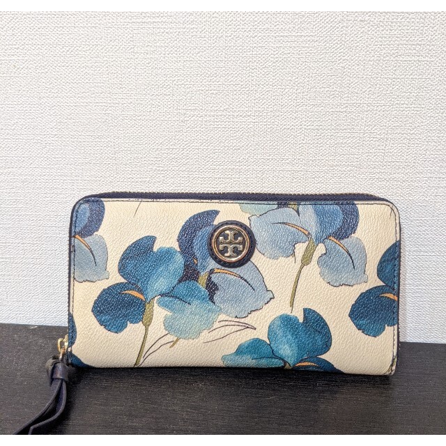 Tory Burch(トリーバーチ)の♥可愛い花柄♥TORY BURCH トリーバーチ 長財布 レディースのファッション小物(財布)の商品写真