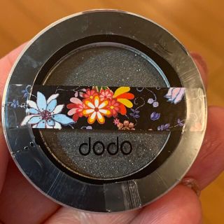 ドド(dodo)の❣️2割引SALE中❣️ ✨ドド　アイシャドウ P12(微細パール入り)✨(アイシャドウ)