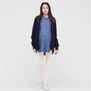 ユニクロ(UNIQLO)のユニクロ マタニティリブレギンス オフホワイト(マタニティボトムス)