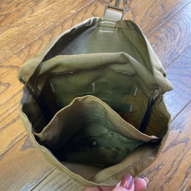 マコト様専用です‼️米軍放出品ファーストエイドバッグ中古美品 エンタメ/ホビーのミリタリー(その他)の商品写真