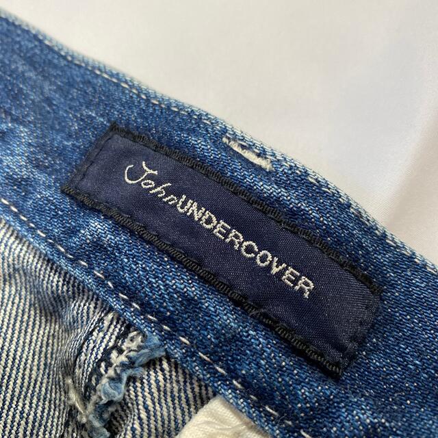 UNDERCOVER(アンダーカバー)のJOHN UNDERCOVER デニムパンツ メンズのパンツ(デニム/ジーンズ)の商品写真
