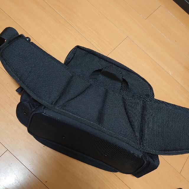 SHIMANO(シマノ)のRAIDJAPANヒップバック土日限定値下げ中 メンズのバッグ(ウエストポーチ)の商品写真