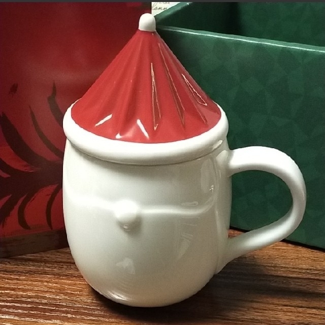 Starbucks Coffee - starbucks マグカップ サンタクロース クリスマス スターバックスの通販 by ameri