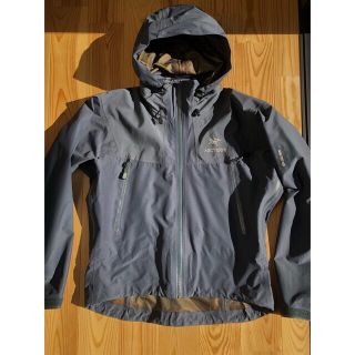 アークテリクス(ARC'TERYX)のアークテリクス/ARC’TERYX ジャケット ゴアテックス グレー(マウンテンパーカー)