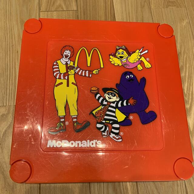 Mcdonald's サイドテーブル B