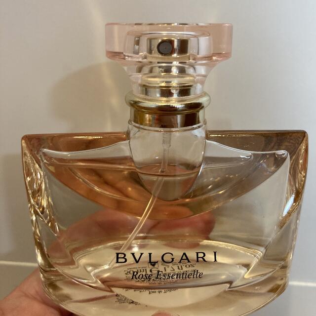 BVLGARI - ブルガリ ローズエッセンシャル オードトワレ 50mlの通販 by naokaji's shop|ブルガリならラクマ BVLGARI - ブルガリ ローズエッセンシャル オードトワレ 50mlの通販 by naokaji's shop|ブルガリならラクマ
