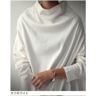 アンティカ(antiqua)のバンビ様専用【美品】アンティカantiqua 変形ドルマンカットソー(カットソー(長袖/七分))