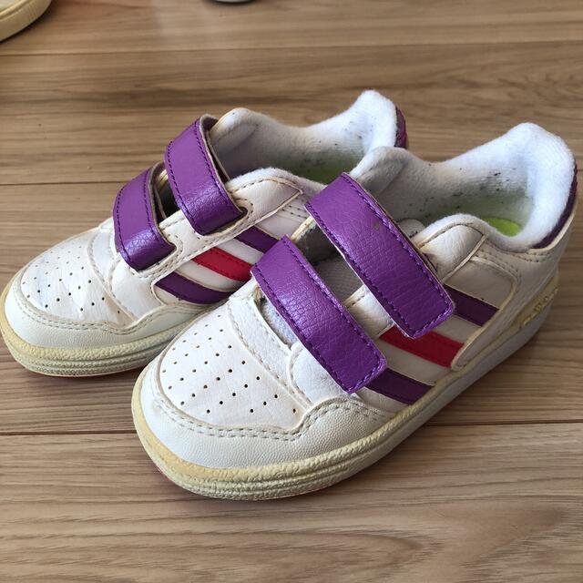 adidas(アディダス)の2/5お値下げ⭐︎ adidas キッズシューズ　14 キッズ/ベビー/マタニティのキッズ靴/シューズ(15cm~)(スニーカー)の商品写真