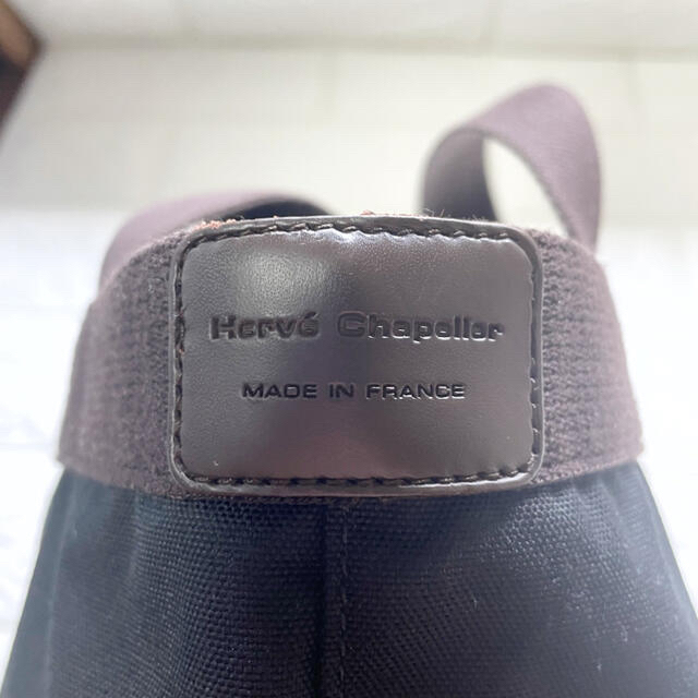 Herve Chapelier(エルベシャプリエ)の美品 Herve Chapelier 701c 舟型トートバッグ ノワール×モカ レディースのバッグ(トートバッグ)の商品写真