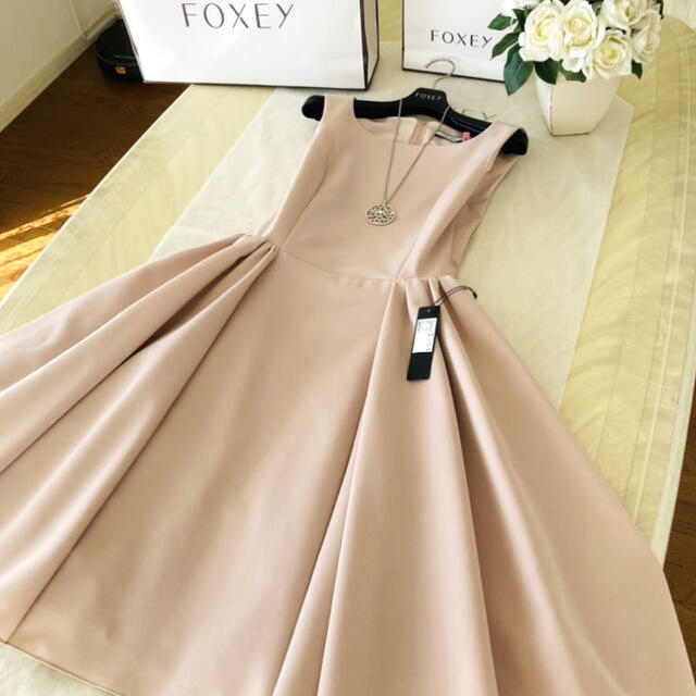 FOXEY - フォクシー サイドギャザードレス ワンピースの通販 by アクア 