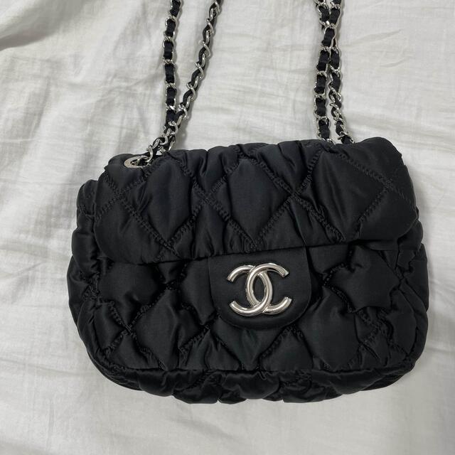 CHANEL(シャネル)のシャネル  チェーンバッグ　黒 レディースのバッグ(ハンドバッグ)の商品写真