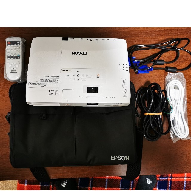 美品 EPSON プロジェクター EB-1760W