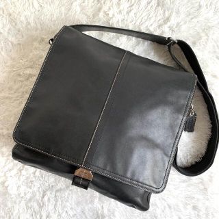 コーチ(COACH)の【極美品】コーチ　トランスアトランティック　レザー　ショルダーバッグ　A4収納可(ショルダーバッグ)