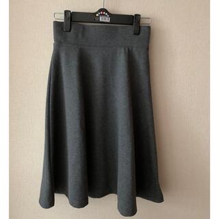 ジャージー素材の秋冬向き膝丈スカート　グレー系　Sサイズ(ひざ丈スカート)