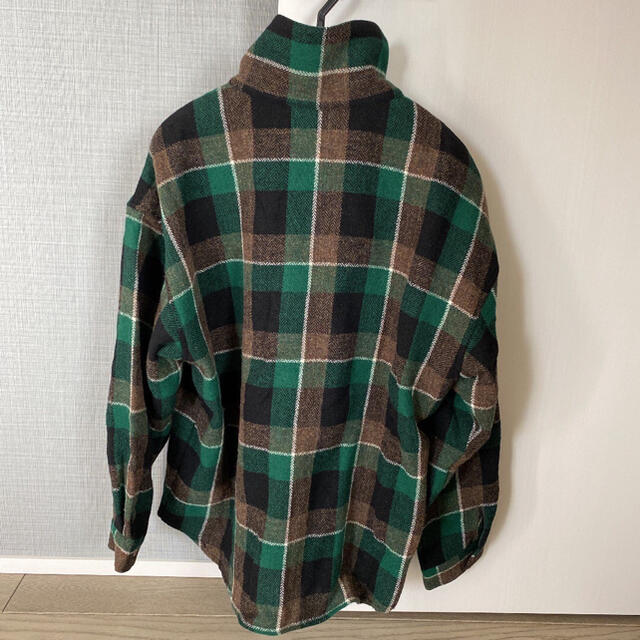 TENDERLOIN(テンダーロイン)のHIGH NECK WOOL SHT  GREEN テンダーロイン　ハイネック メンズのトップス(シャツ)の商品写真