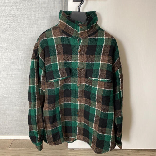 TENDERLOIN(テンダーロイン)のHIGH NECK WOOL SHT  GREEN テンダーロイン　ハイネック メンズのトップス(シャツ)の商品写真