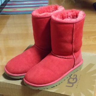 アグ(UGG)のUGGアグ クラシックショート  トマト🍅(ブーツ)